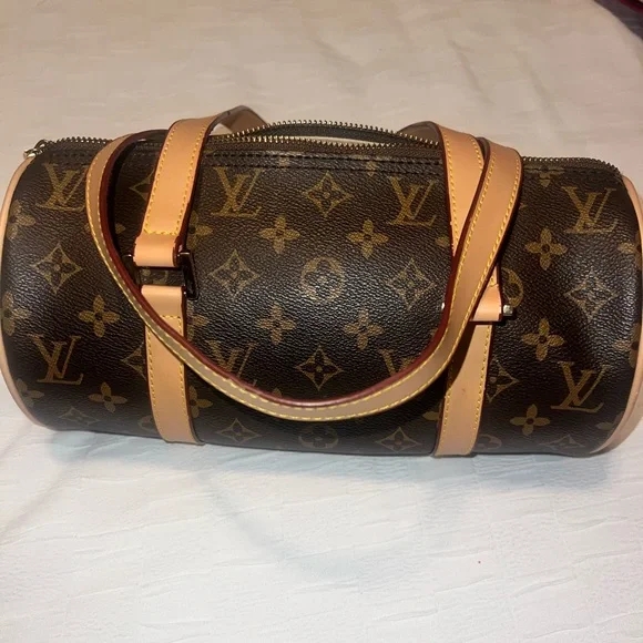 Fashion purse. - Picture 3 of 10